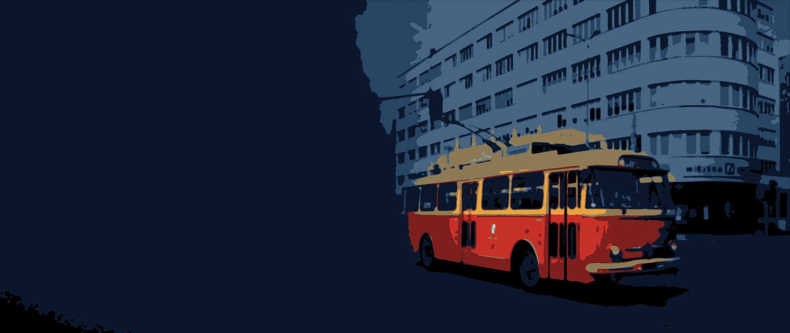 Zabytkowy trolejbus Škoda 9Tr nr 359 nocą, na tle modernistycznej kamienicy w Gdyni